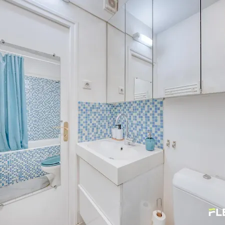 Private - Village Charm In Alésia Casa vacanze Parigi